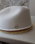 Horseshoe Hat Pin